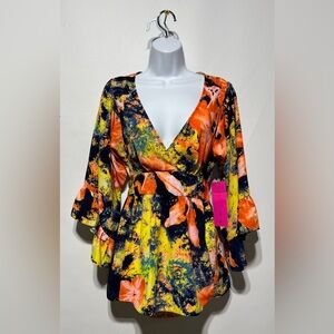 Betsey Johnson‎ Bright Fun Multicolored Blouse Size Medium New with tags.